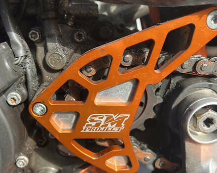 Оранжевый КТМ SMC 690R, объемом двигателя 0.69 л и пробегом 20 тыс. км за 7880 $, фото 37 на Automoto.ua
