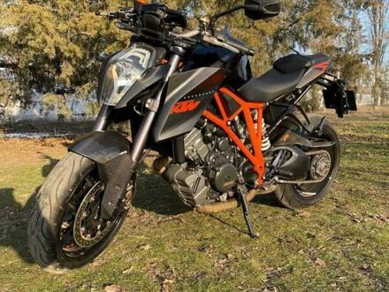 КТМ Super Duke 1290 2016 у Дніпро (Дніпропетровську) на Automoto.ua Чорний КТМ Super Duke 1290, об'ємом двигуна 1.19 л та пробігом 19 тис. км за 12800 $, фото 1 на Automoto.ua