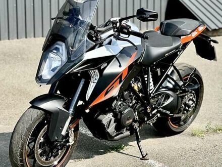 КТМ Super Duke 1290 2016 в Киеве на Automoto.ua Черный КТМ Super Duke 1290, объемом двигателя 1.3 л и пробегом 18 тыс. км за 10400 $, фото 1 на Automoto.ua