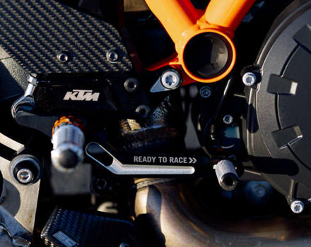 КТМ Super Duke 1290, объемом двигателя 1.3 л и пробегом 8 тыс. км за 19000 $, фото 14 на Automoto.ua