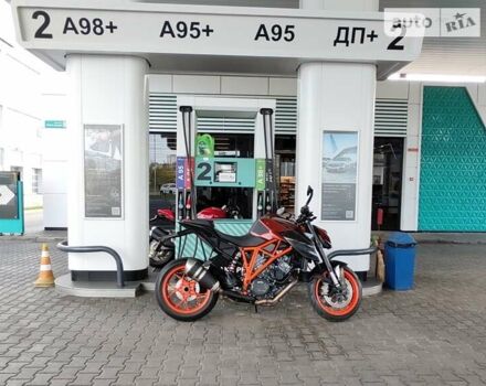 Помаранчевий КТМ Super Duke 1290, об'ємом двигуна 1.3 л та пробігом 10 тис. км за 11500 $, фото 1 на Automoto.ua