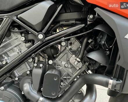 Оранжевый КТМ Super Duke 1290, объемом двигателя 1.3 л и пробегом 6 тыс. км за 14900 $, фото 7 на Automoto.ua