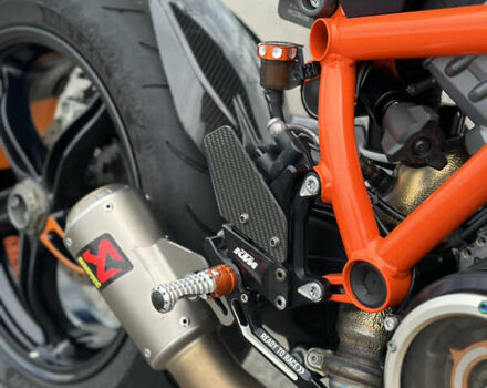 Помаранчевий КТМ Super Duke 1290, об'ємом двигуна 1.3 л та пробігом 14 тис. км за 17500 $, фото 14 на Automoto.ua