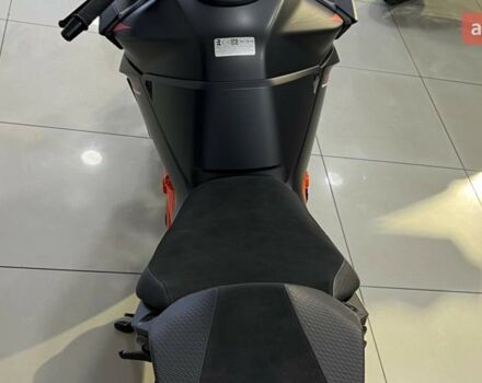 КТМ Super Duke 1390 R EVO 2024 года купить новое авто КТМ Super Duke 1390 R EVO 2024 года от официального дилера MOTO-PULSE КТМ фото