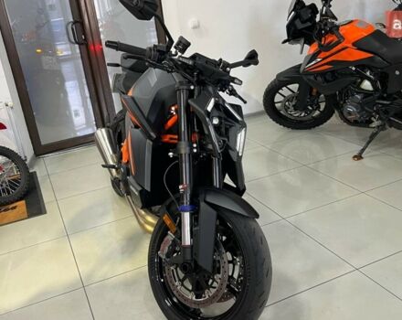 КТМ Super Duke 1390 R EVO 2024 года купить новое авто КТМ Super Duke 1390 R EVO 2024 года от официального дилера MOTO-PULSE КТМ фото