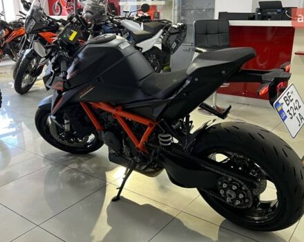 КТМ Super Duke 1390 R EVO 2024 года купить новое авто КТМ Super Duke 1390 R EVO 2024 года от официального дилера MOTO-PULSE КТМ фото