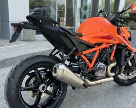 купить новое авто КТМ Super Duke 1390R 2024 года от официального дилера Дніпромотор КТМ фото
