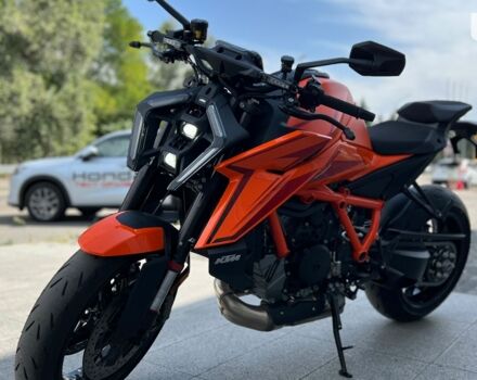 купить новое авто КТМ Super Duke 1390R 2024 года от официального дилера Дніпромотор КТМ фото
