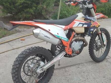 КТМ SX-F 450 2020 у Кам'янське (Дніпродзержинськ) на Automoto.ua КТМ SX-F 450, об'ємом двигуна 0.45 л та пробігом 5 тис. км за 6800 $, фото 1 на Automoto.ua