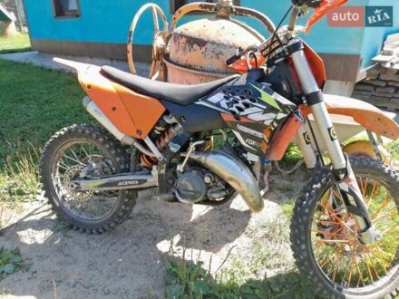 КТМ SX 125 2009 в Калуше на Automoto.ua Оранжевый КТМ SX 125, объемом двигателя 0 л и пробегом 5 тыс. км за 2050 $, фото 1 на Automoto.ua