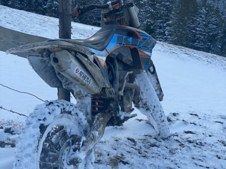 КТМ SX 250F 2011 у Косове на Automoto.ua КТМ SX 250F, об'ємом двигуна 0 л та пробігом 8 тис. км за 3200 $, фото 1 на Automoto.ua