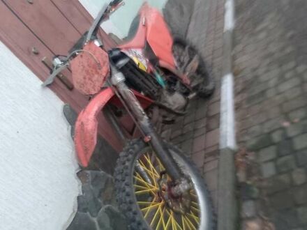 КТМ SX 250F 2006 у Снятине на Automoto.ua Помаранчевий КТМ SX 250F, об'ємом двигуна 0 л та пробігом 3 тис. км за 2000 $, фото 1 на Automoto.ua