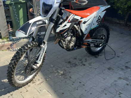 КТМ SX 350F 2015 в Болехове на Automoto.ua Оранжевый КТМ SX 350F, объемом двигателя 0.35 л и пробегом 10 тыс. км за 5000 $, фото 1 на Automoto.ua