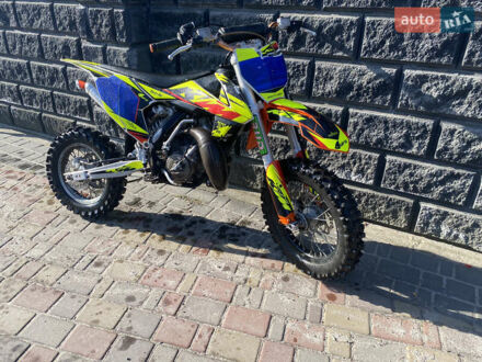 КТМ SX 65 2019 в Владимирце на Automoto.ua КТМ SX 65, объемом двигателя 0.65 л и пробегом 300 тыс. км за 2999 $, фото 1 на Automoto.ua