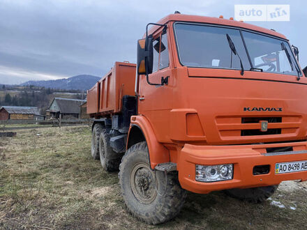 КамАЗ 43105 1985 у Славском на Automoto.ua Помаранчевий КамАЗ 43105, об'ємом двигуна 6 л та пробігом 100 тис. км за 25000 $, фото 1 на Automoto.ua