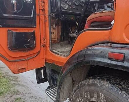 Оранжевый КамАЗ 51102, объемом двигателя 10.85 л и пробегом 187 тыс. км за 4800 $, фото 1 на Automoto.ua