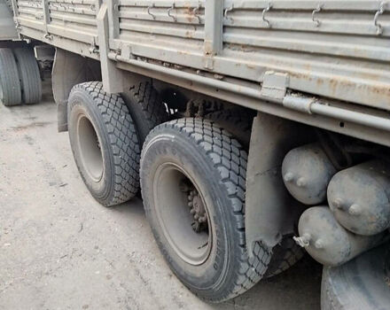 Сірий КамАЗ 5320, об'ємом двигуна 10.8 л та пробігом 100 тис. км за 7000 $, фото 4 на Automoto.ua