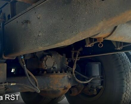 Серый КамАЗ 5320, объемом двигателя 10.9 л и пробегом 250 тыс. км за 17500 $, фото 7 на Automoto.ua