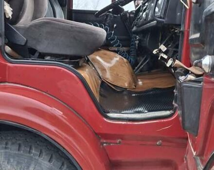 Красный КамАЗ 53212, объемом двигателя 10.85 л и пробегом 100 тыс. км за 15500 $, фото 13 на Automoto.ua