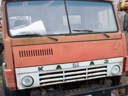 КамАЗ 53212 1992 в Днепре (Днепропетровске) на Automoto.ua Красный КамАЗ 53212, объемом двигателя 0 л и пробегом 100 тыс. км за 4000 $, фото 1 на Automoto.ua