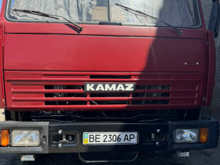 КамАЗ 53212 2007 в Николаеве на Automoto.ua Красный КамАЗ 53212, объемом двигателя 0 л и пробегом 100 тыс. км за 11500 $, фото 1 на Automoto.ua
