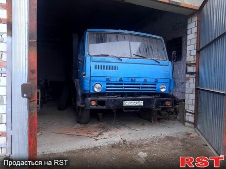 КамАЗ 53212 1992 в Трускавце на Automoto.ua КамАЗ 53212, объемом двигателя 10.8 л и пробегом 300 тыс. км за 5000 $, фото 1 на Automoto.ua