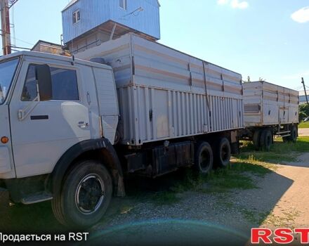 Серый КамАЗ 53212, объемом двигателя 10 л и пробегом 500 тыс. км за 7000 $, фото 1 на Automoto.ua