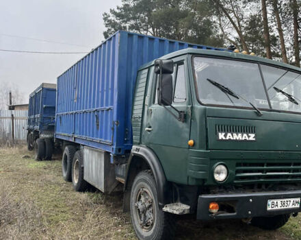 Зеленый КамАЗ 53212, объемом двигателя 10.85 л и пробегом 1000 тыс. км за 7000 $, фото 2 на Automoto.ua