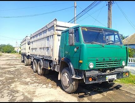 КамАЗ 53212 1987 у Еланце на Automoto.ua Зелений КамАЗ 53212, об'ємом двигуна 14 л та пробігом 0 тис. км за 9200 $, фото 1 на Automoto.ua