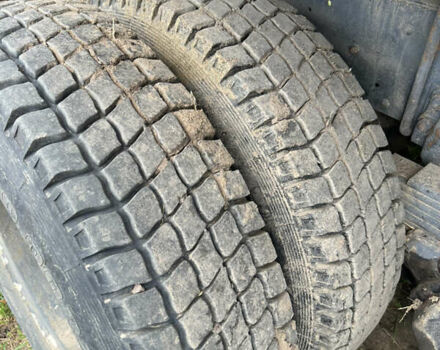 Синий КамАЗ 53215, объемом двигателя 10.85 л и пробегом 115 тыс. км за 11000 $, фото 9 на Automoto.ua