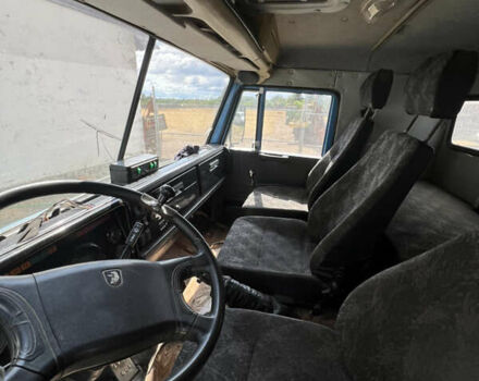 Синий КамАЗ 53215, объемом двигателя 10.85 л и пробегом 115 тыс. км за 11000 $, фото 23 на Automoto.ua