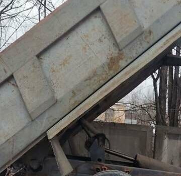 Желтый КамАЗ 53229, объемом двигателя 10.8 л и пробегом 108 тыс. км за 15867 $, фото 6 на Automoto.ua