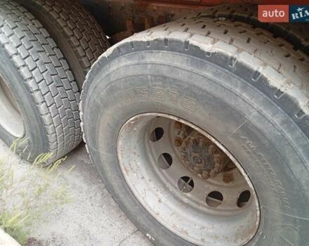 Серый КамАЗ 53229, объемом двигателя 9.5 л и пробегом 100 тыс. км за 10000 $, фото 6 на Automoto.ua