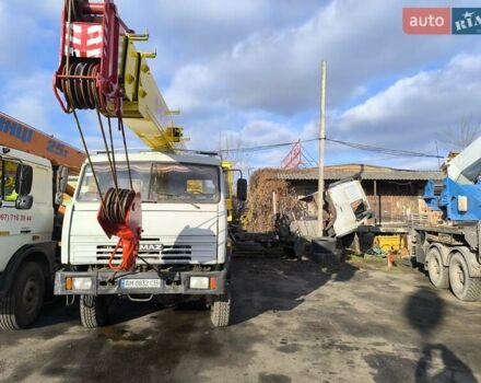 Серый КамАЗ 53229, объемом двигателя 10.85 л и пробегом 200 тыс. км за 35000 $, фото 1 на Automoto.ua