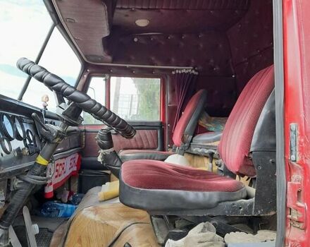 Красный КамАЗ 5410, объемом двигателя 11 л и пробегом 123 тыс. км за 7000 $, фото 6 на Automoto.ua