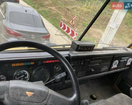 Желтый КамАЗ 54115, объемом двигателя 10.85 л и пробегом 40 тыс. км за 14000 $, фото 14 на Automoto.ua