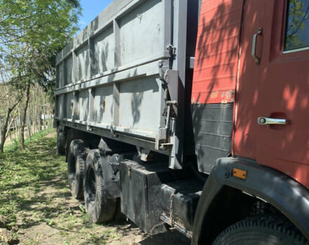 Красный КамАЗ 55102, объемом двигателя 10.85 л и пробегом 100 тыс. км за 8300 $, фото 2 на Automoto.ua
