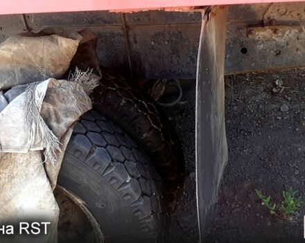 КамАЗ 55102, об'ємом двигуна 10.5 л та пробігом 0 тис. км за 8000 $, фото 4 на Automoto.ua