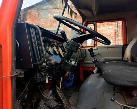 Желтый КамАЗ 55102, объемом двигателя 10.8 л и пробегом 160 тыс. км за 8300 $, фото 8 на Automoto.ua