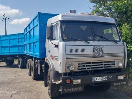 КамАЗ 55102 1986 в Александровка на Automoto.ua Серый КамАЗ 55102, объемом двигателя 10.85 л и пробегом 11 тыс. км за 15000 $, фото 1 на Automoto.ua