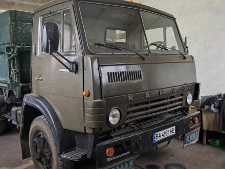 КамАЗ 55102 1987 в Новоукраинке на Automoto.ua Зеленый КамАЗ 55102, объемом двигателя 10.9 л и пробегом 0 тыс. км за 9000 $, фото 1 на Automoto.ua