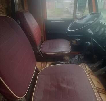 Помаранчевий КамАЗ 55102, об'ємом двигуна 0 л та пробігом 300 тис. км за 9500 $, фото 11 на Automoto.ua