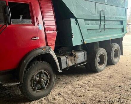 Красный КамАЗ 5511, объемом двигателя 10.85 л и пробегом 300 тыс. км за 8000 $, фото 2 на Automoto.ua