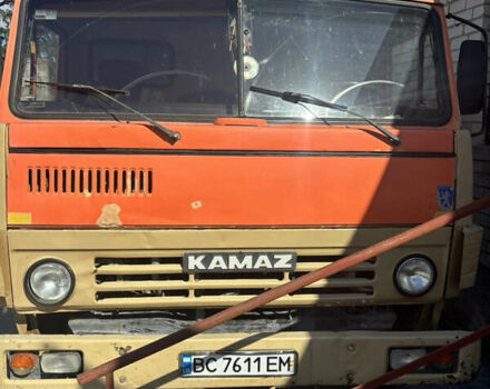 КамАЗ 5511 1985 в Жовкве на Automoto.ua КамАЗ 5511, объемом двигателя 0 л и пробегом 450 тыс. км за 6200 $, фото 1 на Automoto.ua