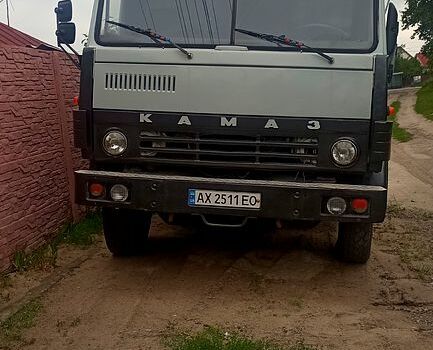 КамАЗ 5511, объемом двигателя 10.9 л и пробегом 300 тыс. км за 8000 $, фото 1 на Automoto.ua