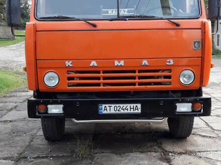 КамАЗ 5511 1989 в Городенке на Automoto.ua КамАЗ 5511, объемом двигателя 10.8 л и пробегом 100 тыс. км за 16000 $, фото 1 на Automoto.ua