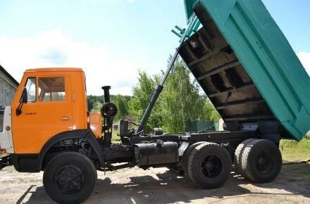 Желтый КамАЗ 5511, объемом двигателя 2.5 л и пробегом 10 тыс. км за 13000 $, фото 1 на Automoto.ua