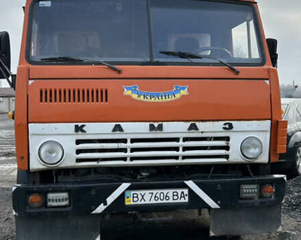 КамАЗ 55111 1990 в Нетешине на Automoto.ua Желтый КамАЗ 55111, объемом двигателя 0 л и пробегом 400 тыс. км за 8300 $, фото 4 на Automoto.ua