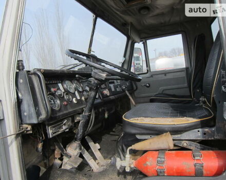Серый КамАЗ 55111, объемом двигателя 11 л и пробегом 95 тыс. км за 9000 $, фото 10 на Automoto.ua