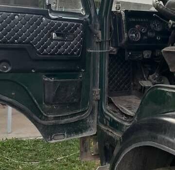 Зеленый КамАЗ 55111, объемом двигателя 10.8 л и пробегом 200 тыс. км за 9200 $, фото 6 на Automoto.ua